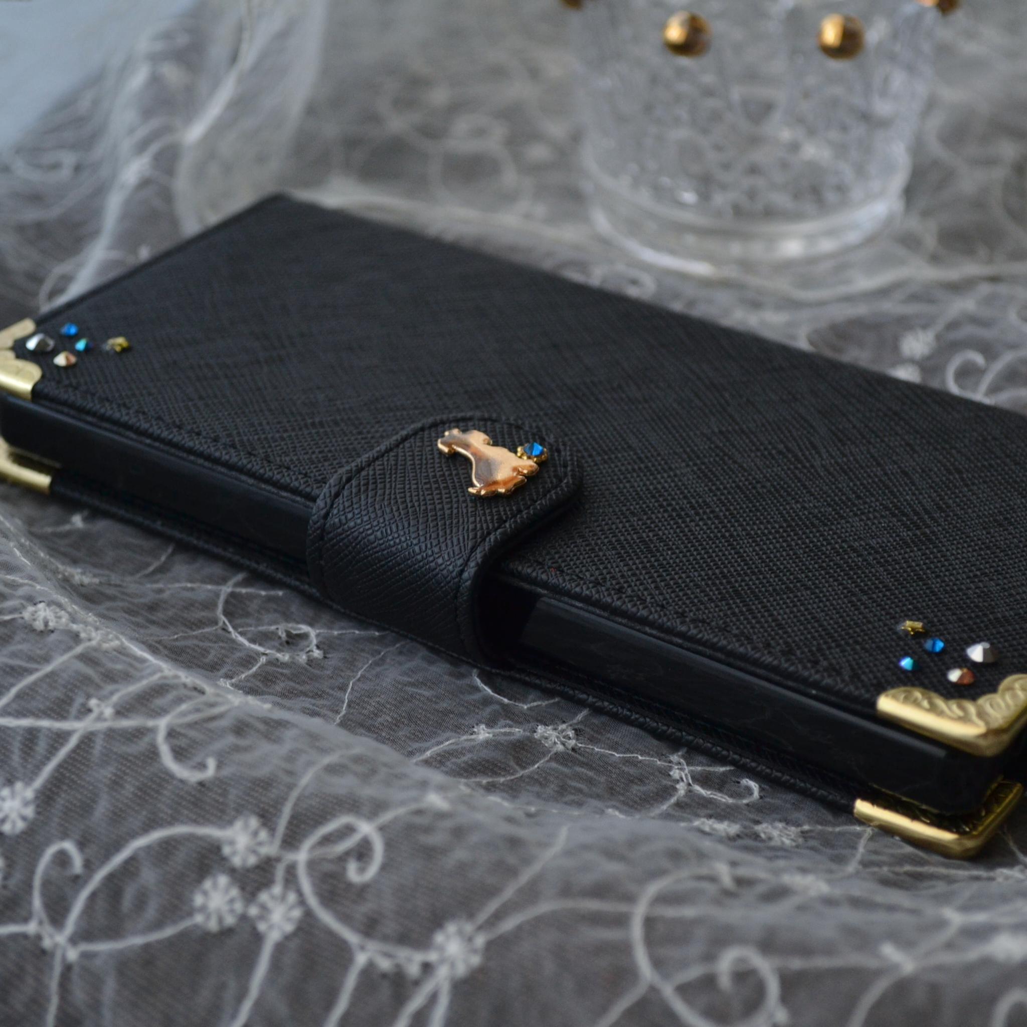 左利き用！手帳型スマホケース『Golden Dog with Metallic Crystal』犬と宝石 全機種対応 | 4枚目