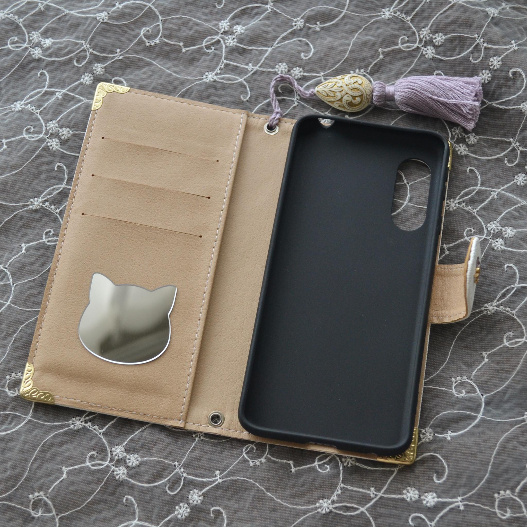 白と紫の手帳型スマホケース『猫と月のロマンティック』ラベンダー 全機種対応 ワンランク上の傷が目立ちにくい生地使用◎ | 6枚目