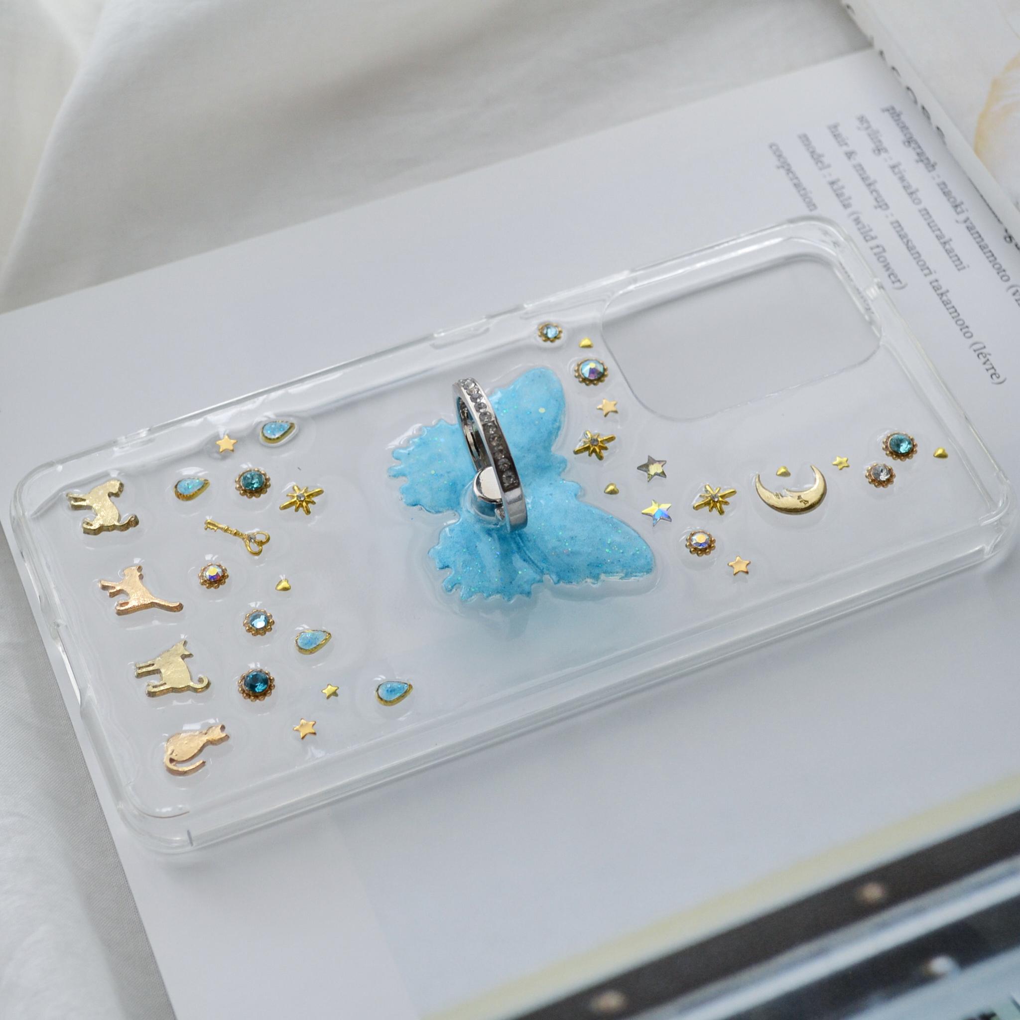 『青い蝶と幸せな猫たち』Morpho and Cats 使いやすい！きらきらスマホリング付きでスタンド機能◎全機種対応