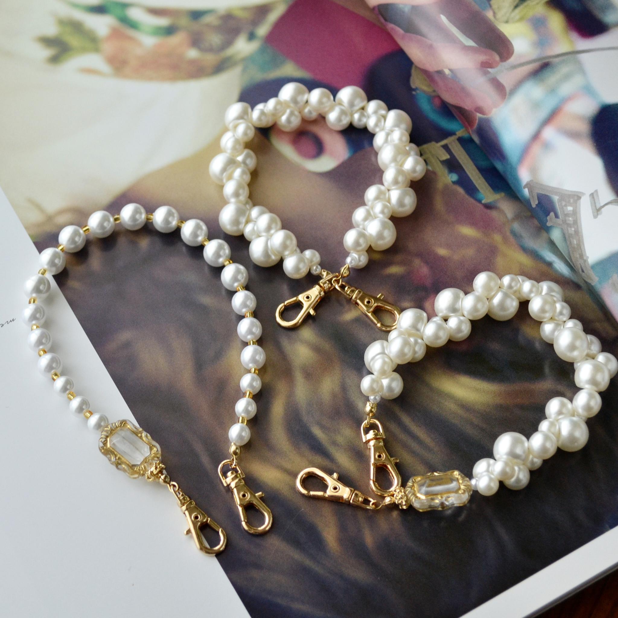 入道雲のようなもくもくパールストラップ＆シンプル　スマホストラップ　接続金具選べます！耐久性UP1枚目の画像