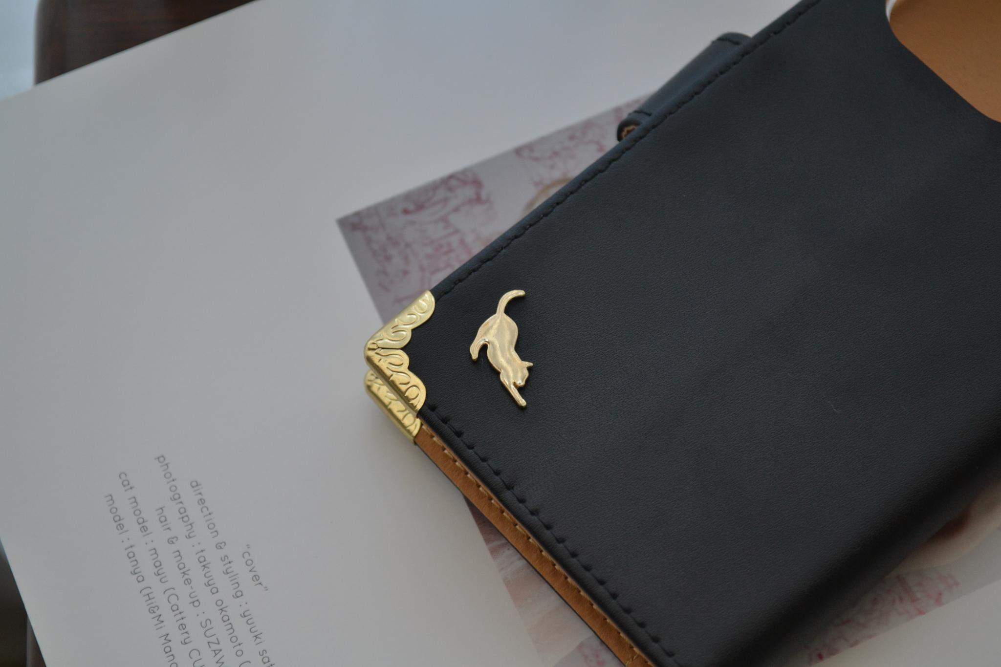 手帳型スマホケース『猫と月のロマンティック』満天の星　赤のしずくver 黒　本革　全機種注文可能 | 10枚目