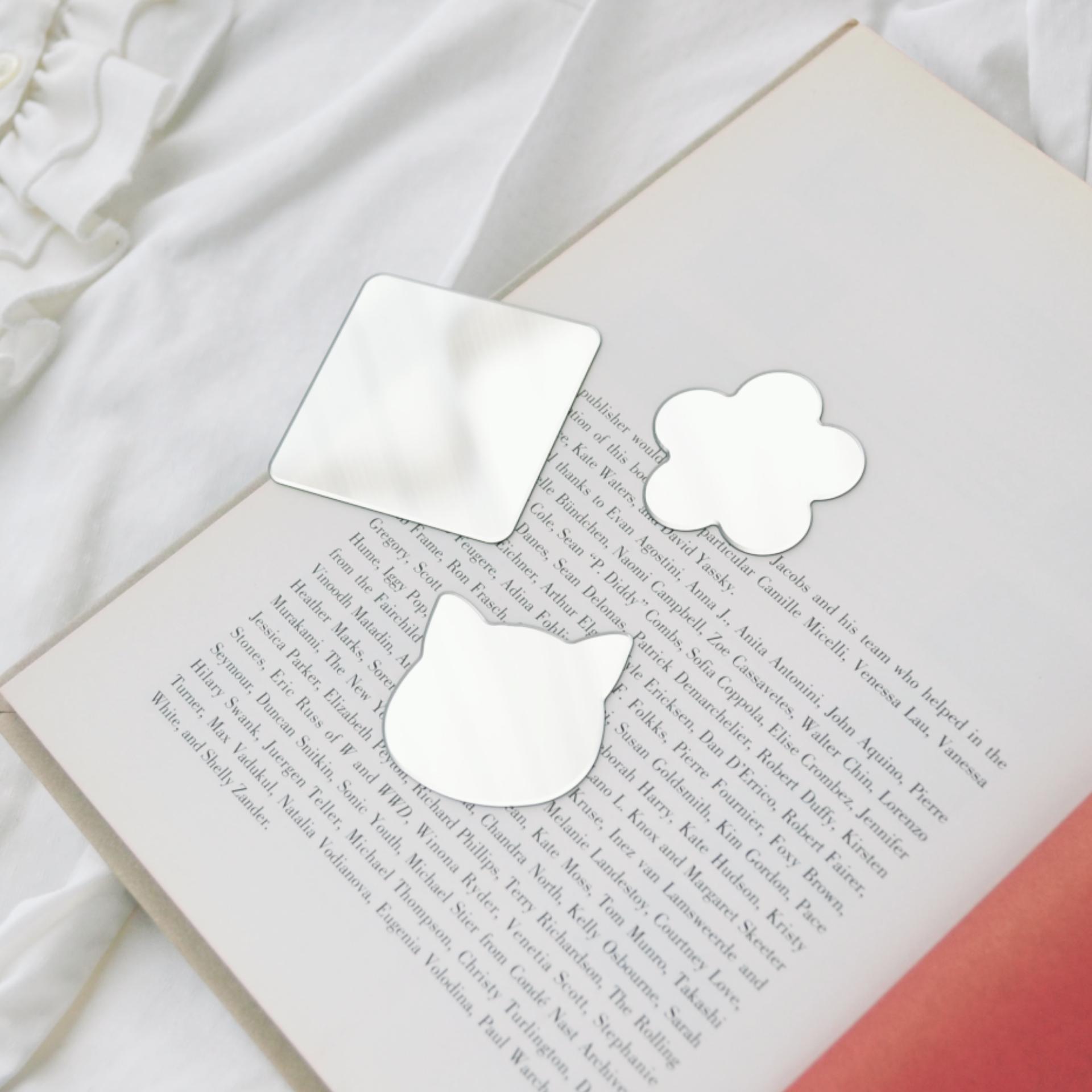 手帳型スマホケース『オーロラの月と星屑のスマホ手帳』オリーブグリーン　本革使用 全機種対応◎ | 10枚目