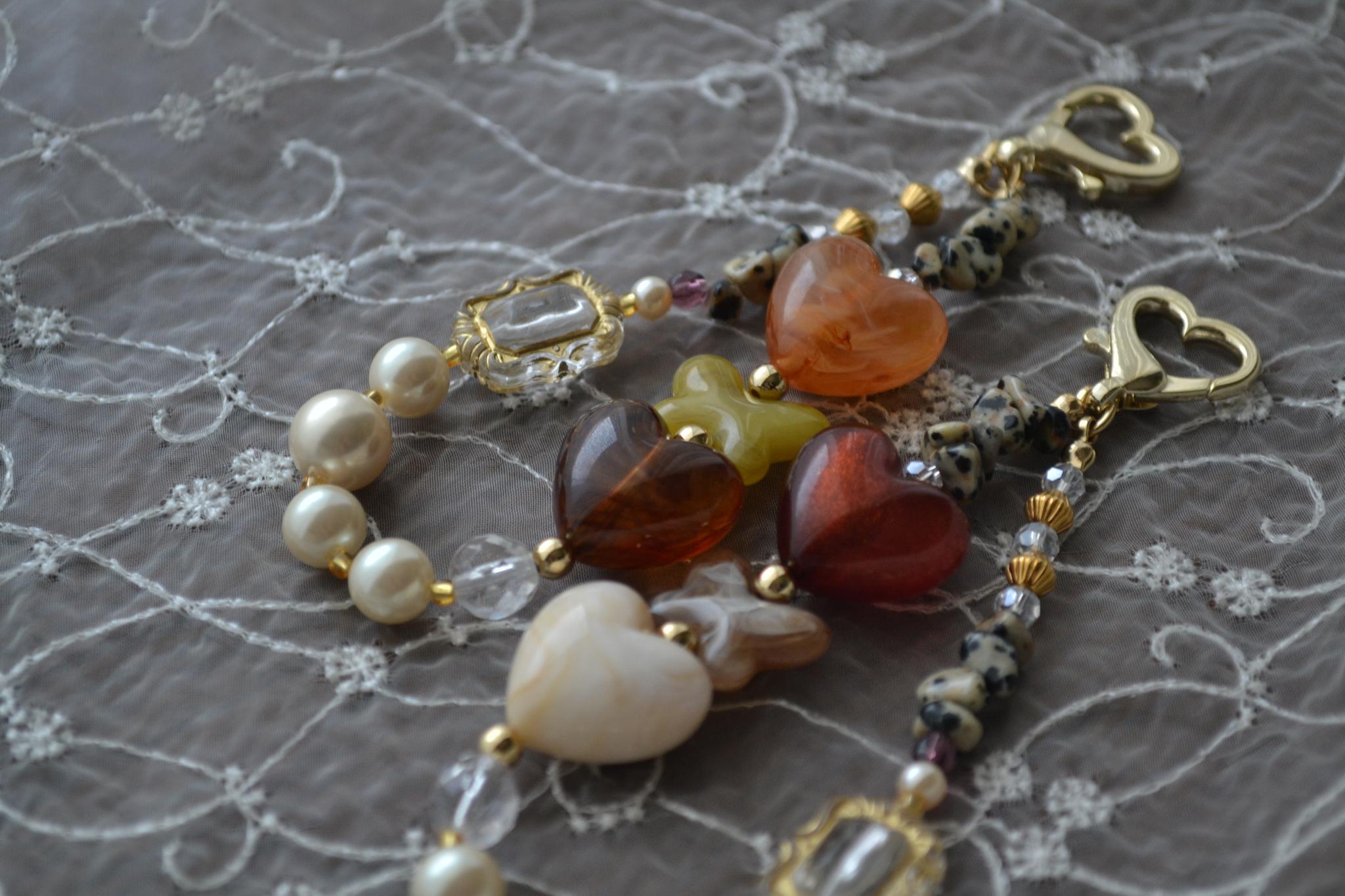 ぷっくりハートやパールのミニスマホストラップ　マーブルオレンジ×べっ甲×レッドブラウン | 3枚目