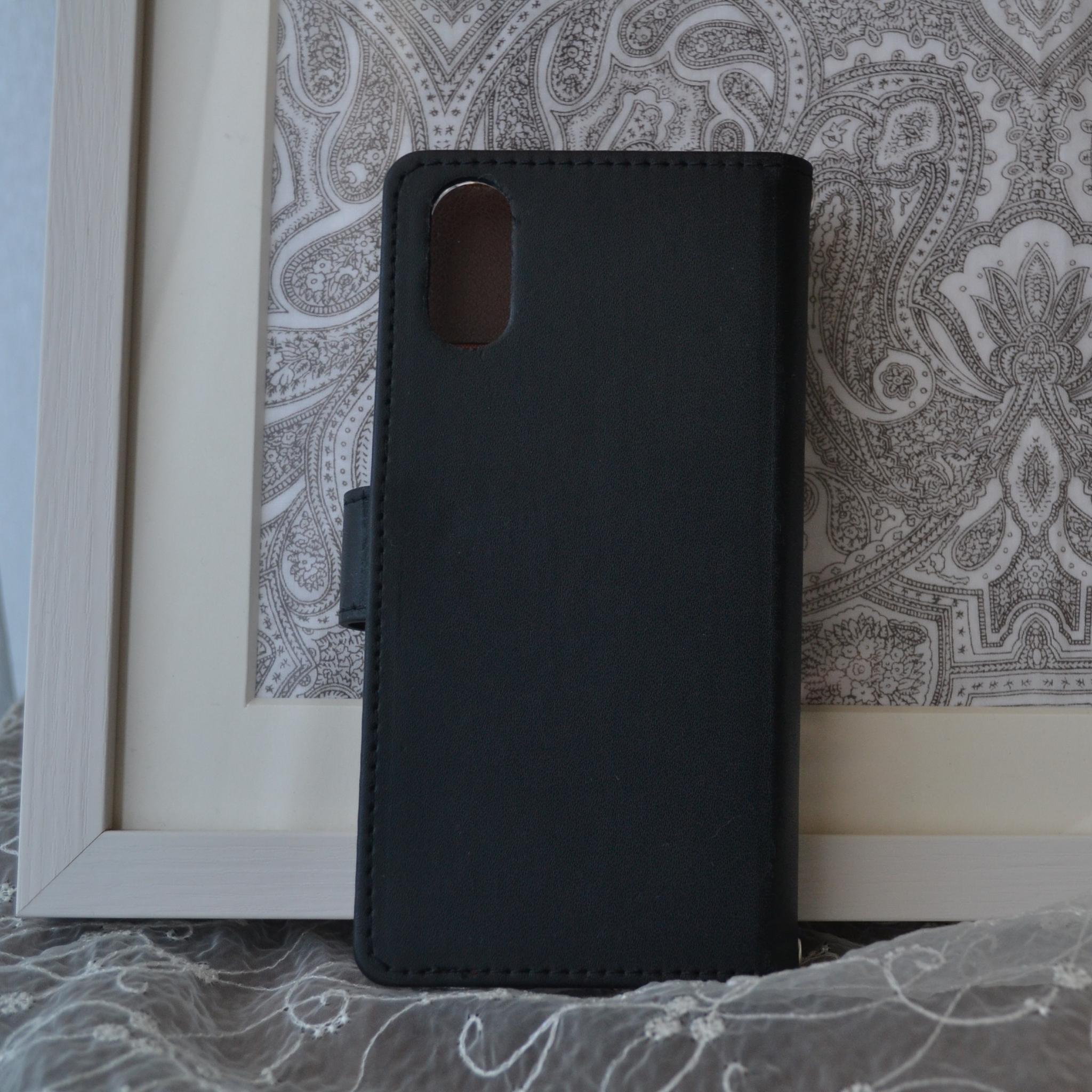 手帳型スマホケース『夜空のきらめき』水色とオーロラのクリスタル 漆黒のカバー　ほぼ全機種対応 | 11枚目